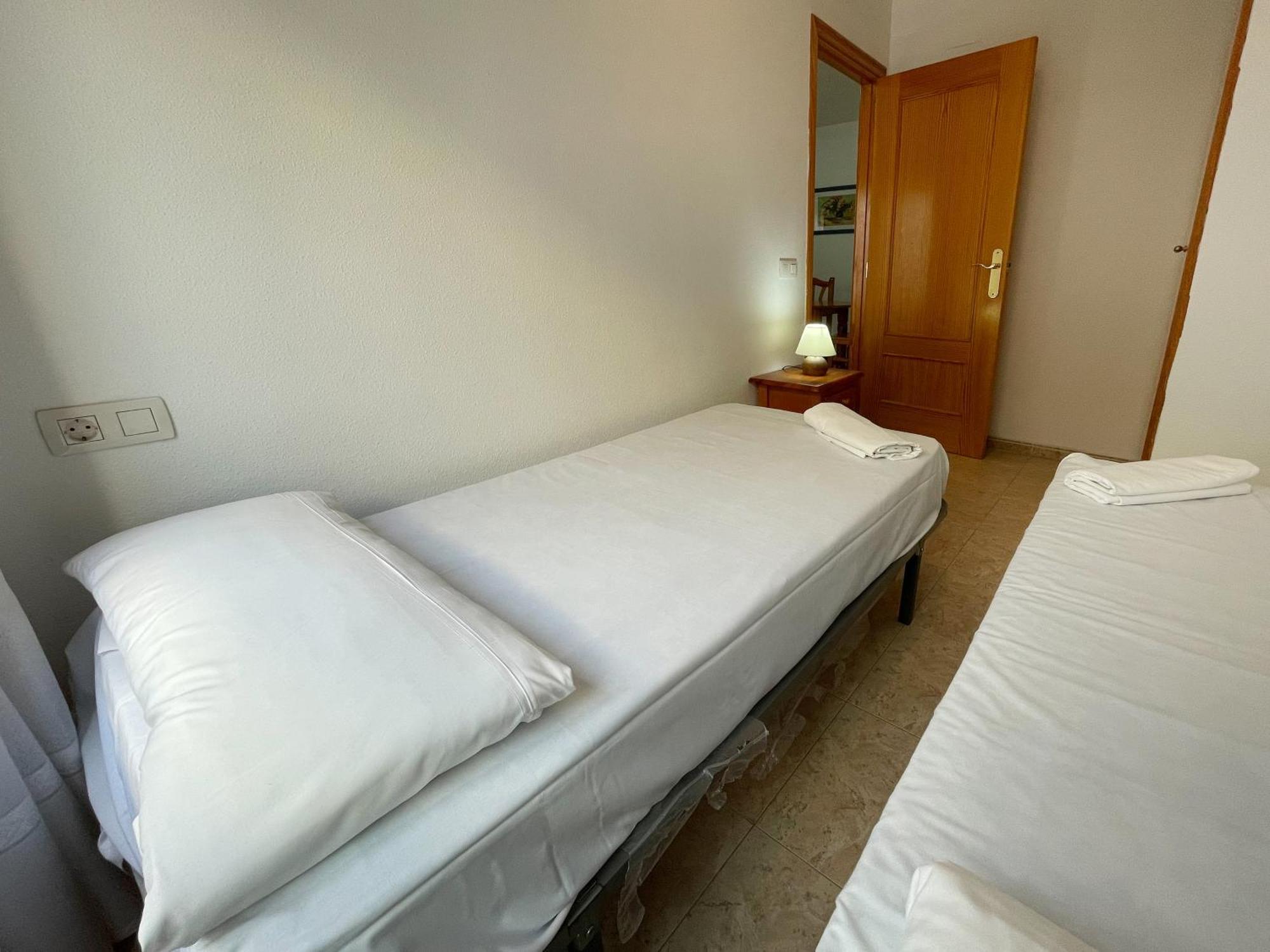 אורופסה דל מר Apartamentos Estacion Oropesa 3000 מראה חיצוני תמונה